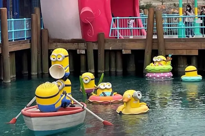 minion-land-3