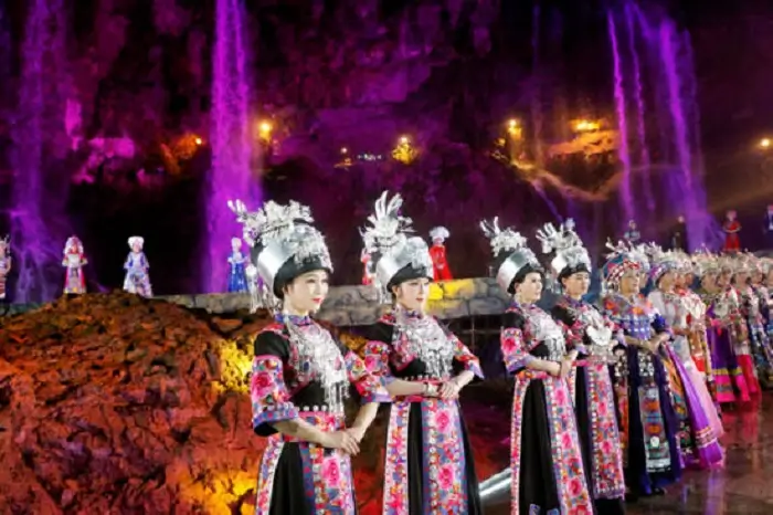 Descubrir la cultura Tujia